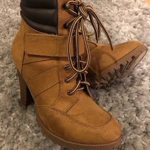 Fake Heal Timberlands